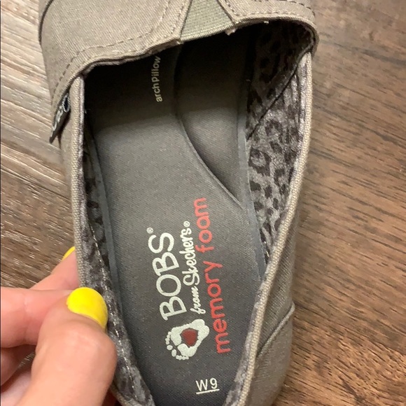 BOBS - Picture 6 of 7